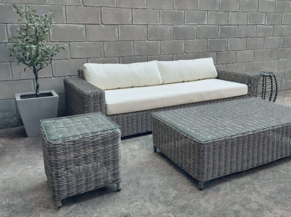 Sofá de Rattan Sintético