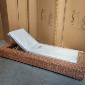 CASATUA. Reposera Camastro. Rattan Sintético. Apto Exterior.